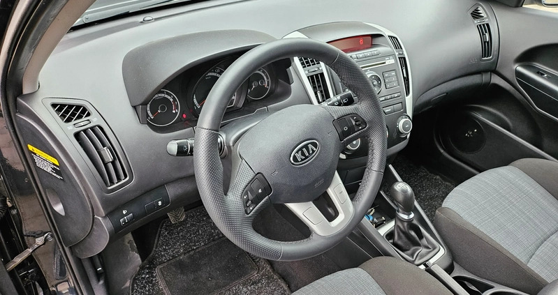 Kia Ceed cena 21900 przebieg: 113000, rok produkcji 2011 z Nowogród małe 277